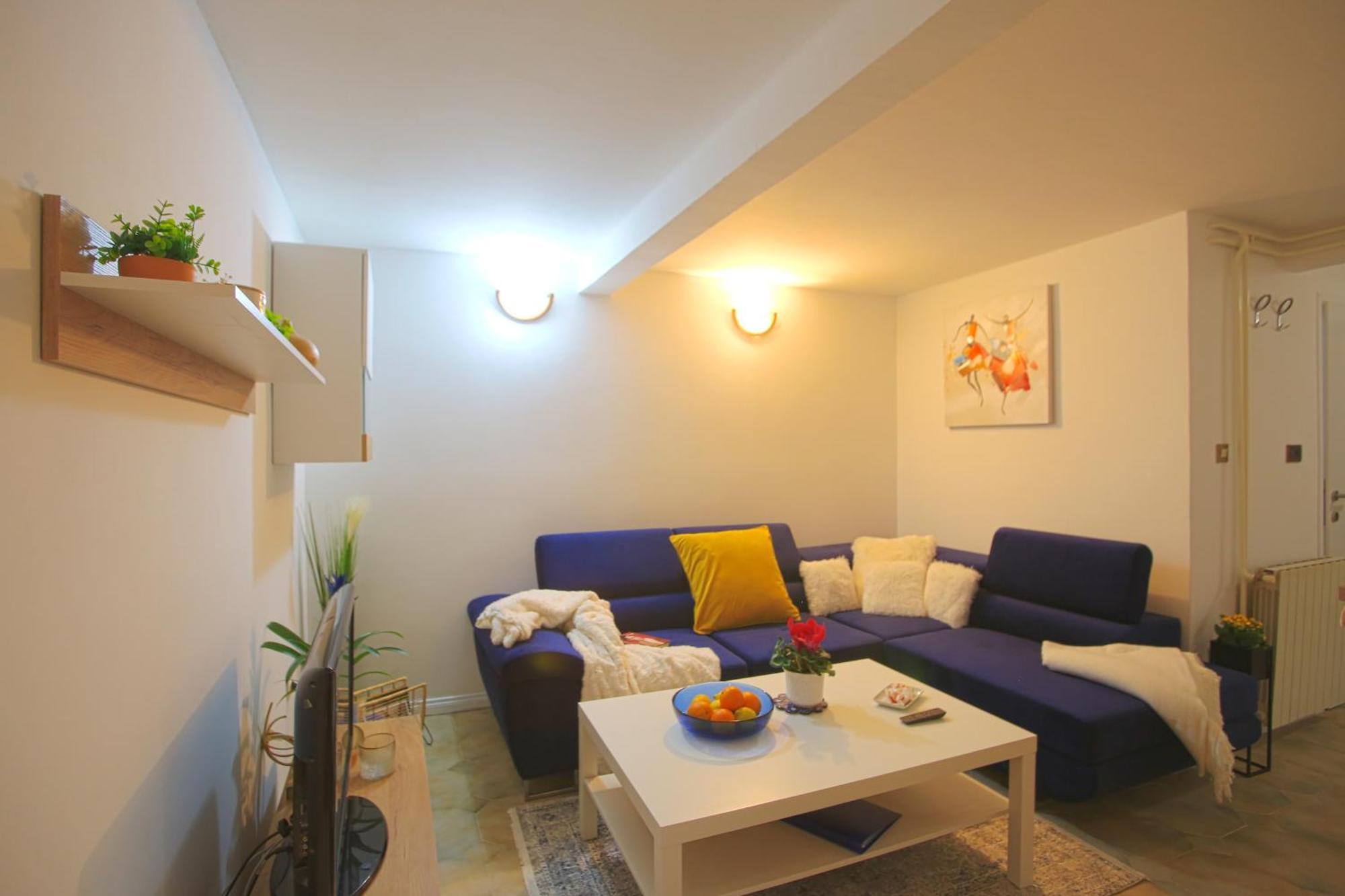 Bamboo Oasis Apartment With Terrace In The Garden And Free Parking, Fiume Esterno foto